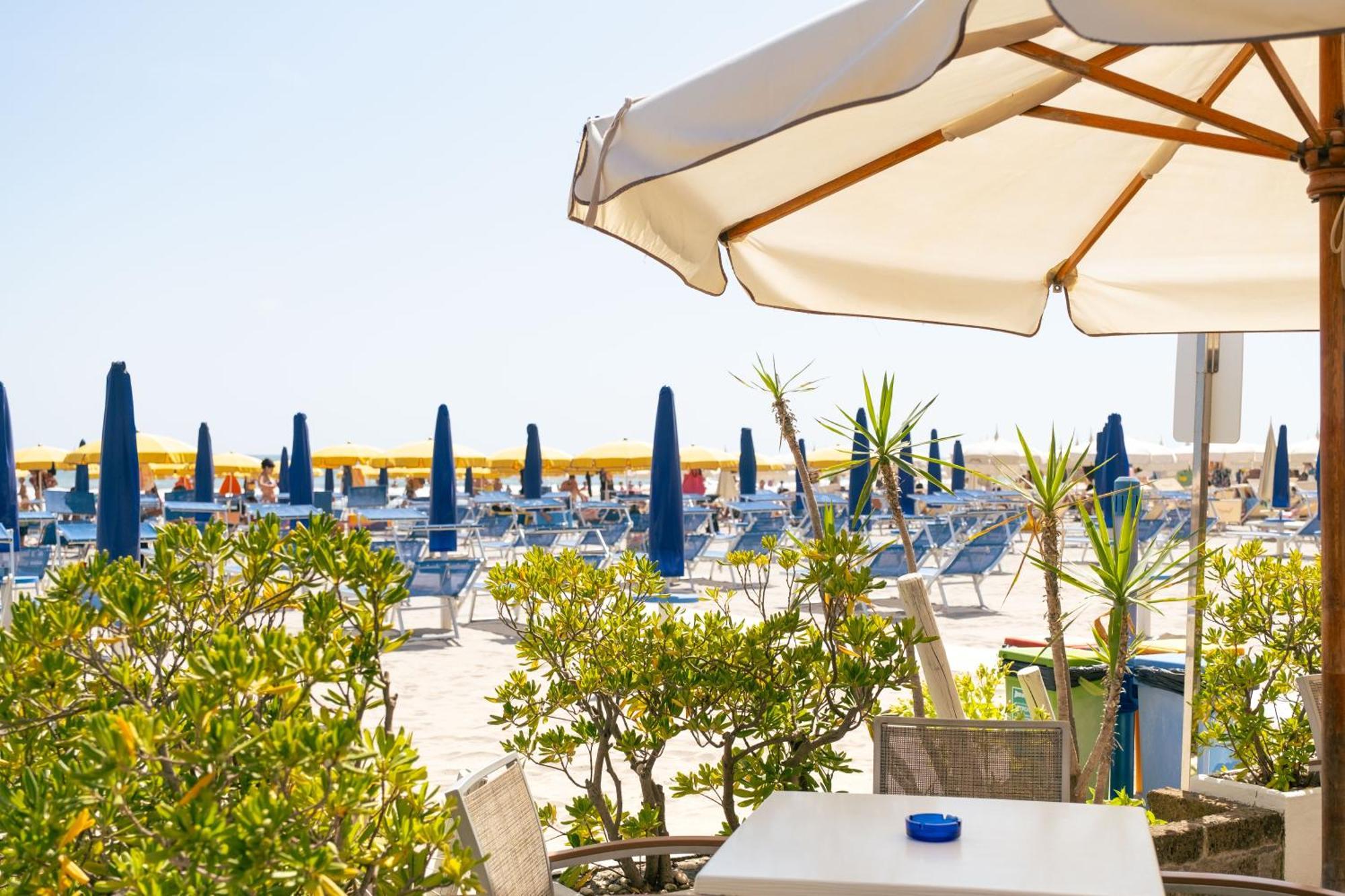 Hotel King - Azzurro Club Milano Marittima Exterior foto